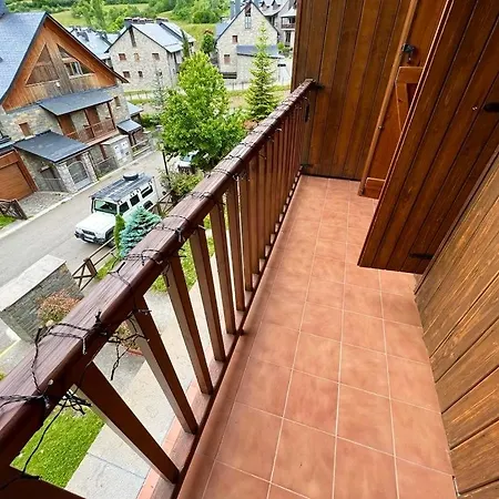 Txantxangorri Holiday home Tramacastilla de Tena